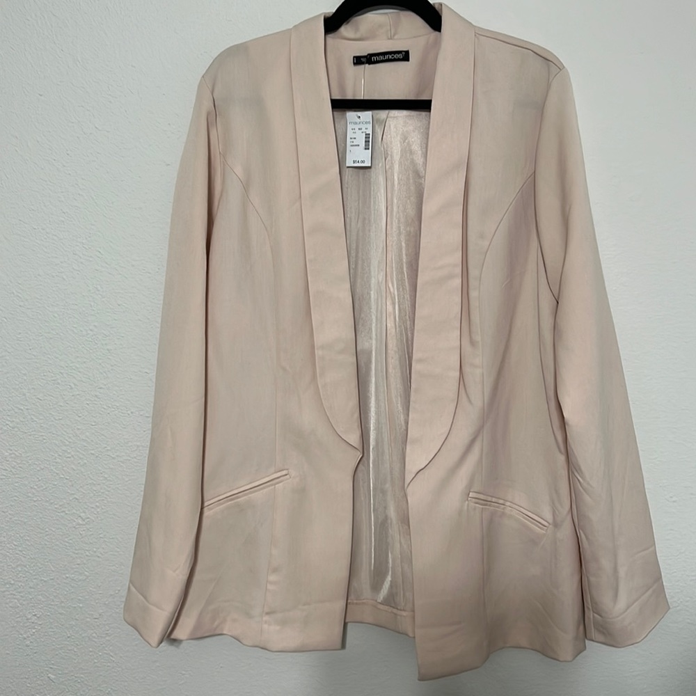 NWT- blush blazer